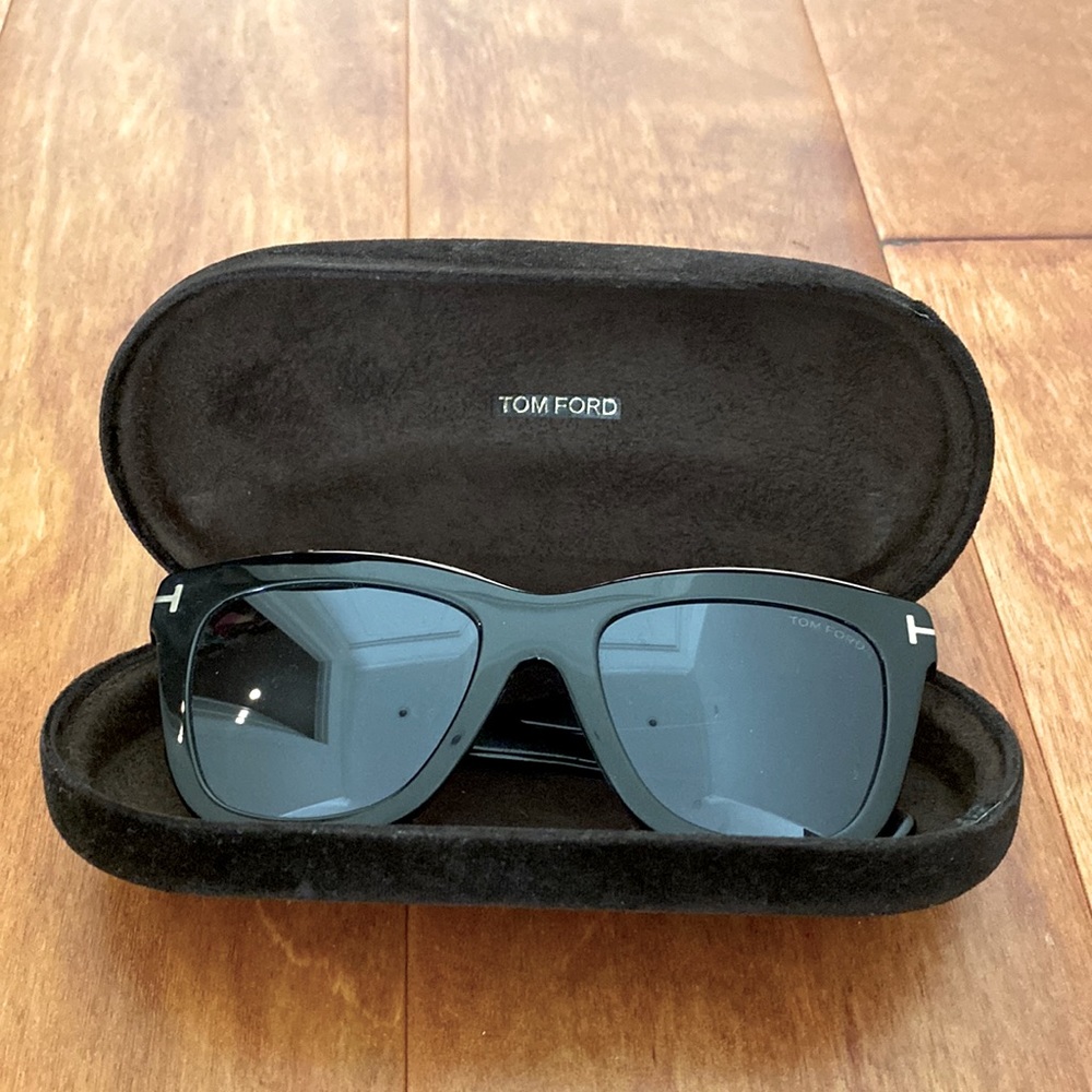 Tom ford sunglasses black cat eye